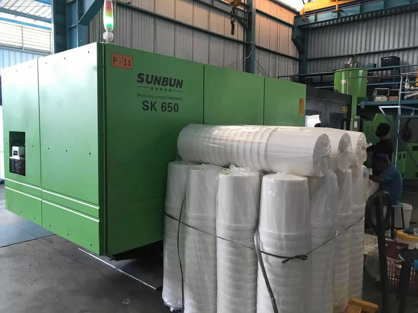 SK 650T  25L Plastic Bucket / Pail Making Injection Molding Machine 