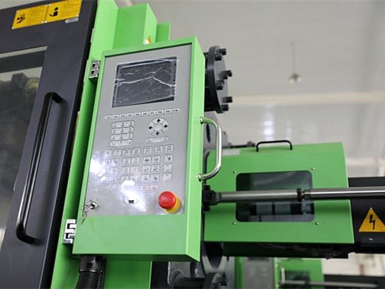 SK750 PVC Servo Motor Injection Molding Machine