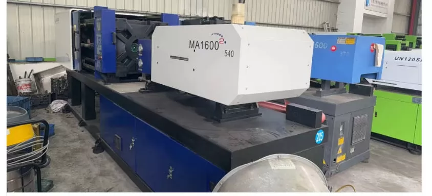 160 Ton Injection Molding Machine