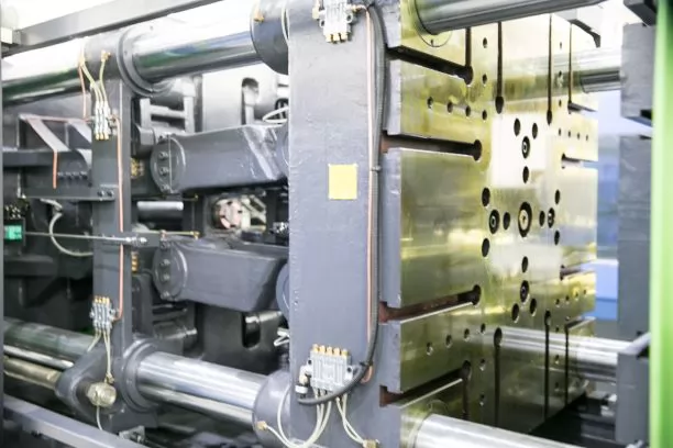 Máquina de moldagem por injeção servo motor SK 140T