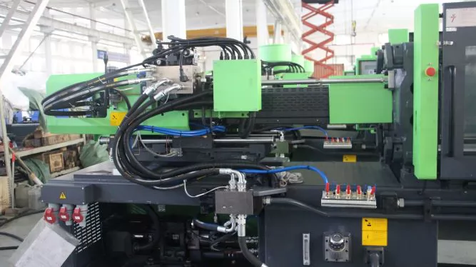 Máquina de moldagem por injeção servo motor SK 140T